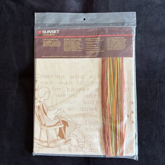 New in bag, Vintage 1977, Sunset Stitchery Kit "Cleaning and scrubbing..." - Picture 2 of 2